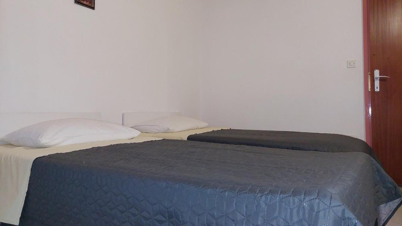 Nar Apartment Mrljane Экстерьер фото